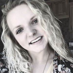 Meet your Posher, Katelyn